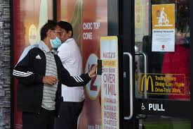Stricter rules to start on thursday will need to bring the r rate below 1, the cabinet minister says. Freed From Strict Lockdown New Zealanders Head To Fast Food Outlets Beaches Reuters Com