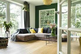 what curtains go with green walls