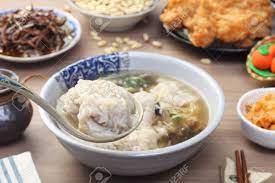 大きな豚ワントンスープ- 人気の台湾料理 の写真素材・画像素材. Image 93052605.