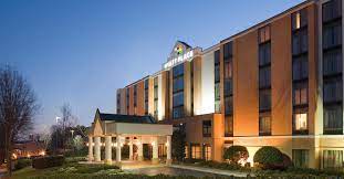 hotel hyatt place ta busch gardens