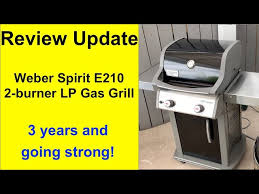 weber spirit e210 lp gas 2 burner grill