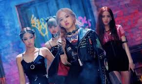 Come, break me down bury me, bury me i am finished with you look in my eyes you're killing me, killing me all i wanted was you. Blackpink S Kill This Love Music Video Is Everything But The Actual Song Is Directlyrics