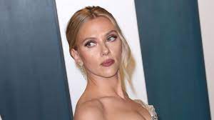 Many stars follow Scarlett Johansson ...