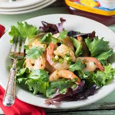 Set aside for 10 minutes to allow flavors to meld. Shrimp Salad With Cranberry Pineapple Marinade