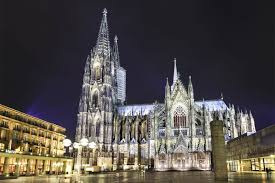 The dom represents html as a tree structure of tags. Kolner Dom In Koln Deutschland Franks Travelbox