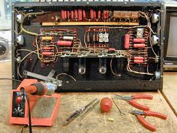 Replacing Capacitors In Old Radios And Tvs