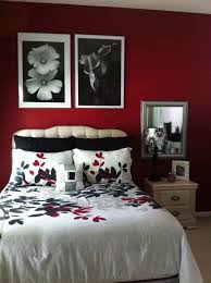 black red and white bedroom ideas