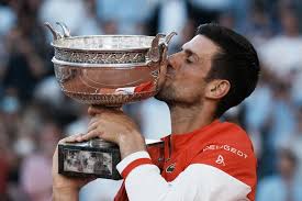 Djokovic dominated tsitsipas in the longer rallies in the final two sets, winning 34 of 55 rallies that lasted more than five shots. Zoi7nniwlckdim