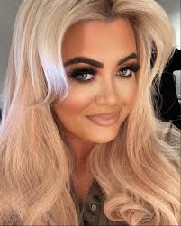 Gemma collins is commanding huge appearance fees since dancing on ice (photo: Gemma Collins Quotes On Dating Relationships And Love Buzzpopdaily