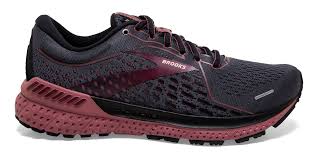 best running shoes for flat feet 12 of