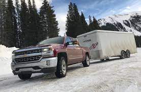 rv trailer with a chevy silverado 1500