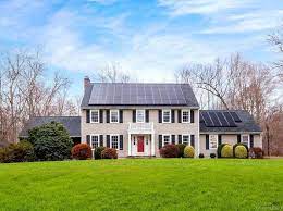 homes in southbury ct with