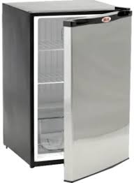 The bull 13700 premium outdoor rated stainless steel refrigerator offers superior performance and one of the best build qualities on the market. Best Outdoor Beverage Refrigerator July 2021 Stunning Reviews Updated Bonus