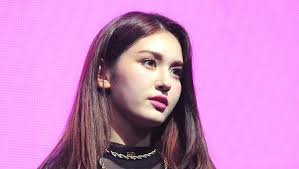 However, recent journalist photos from her latest comeback showcase dispelled such worries. Somi