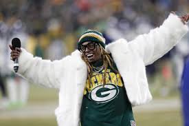 Lil wayne realizes the love that the industry has for him. Lil Wayne Set To Release Green Bay Packers Hype Song Ahead Of Playoff Game