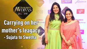 She is the daughter of famous playback singer sujatha mohan. Jfw Golden Divas Sujatha Mohan And Shweta Mohan Youtube