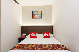 Hotel require 50 minutes' drive away from kuala lumpur. Book A Budget Room In Zen Rooms Jalan Barat Petaling Jaya Malaysia