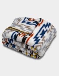 hurley printed sherpa throw blanket