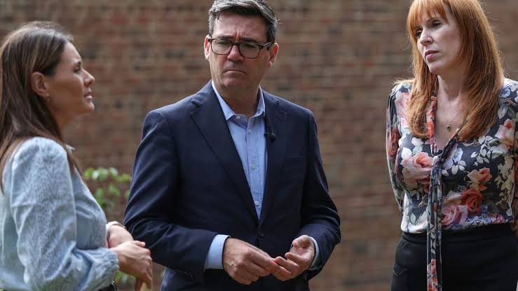 Angela Rayner accused of creating 'two-tier' system to benefit traveller | Politics | News | Express.co.uk